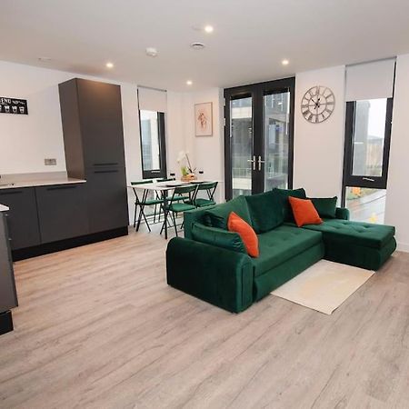 شقة Deluxe 2 Bed York Flat With Gym Sleeps 6 المظهر الخارجي الصورة
